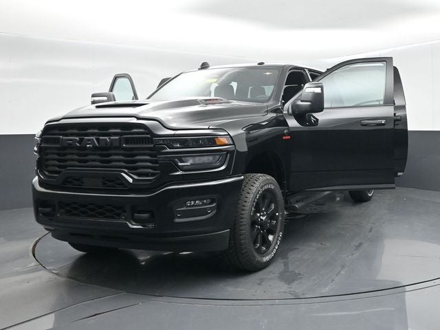 2026 RAM Ram 2500 RAM 2500 BLACK EXPRESS CREW CAB 4X4 6'4' BOX