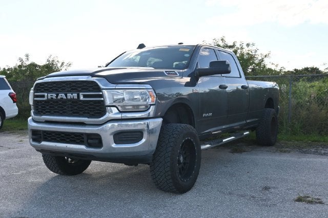 2020 RAM 2500 Tradesman Crew Cab 4x4 8' Box