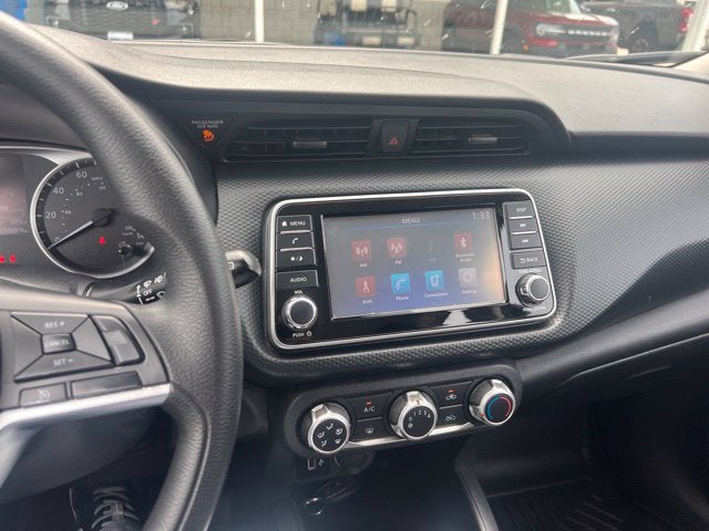 2021 Nissan Kicks S Xtronic CVT