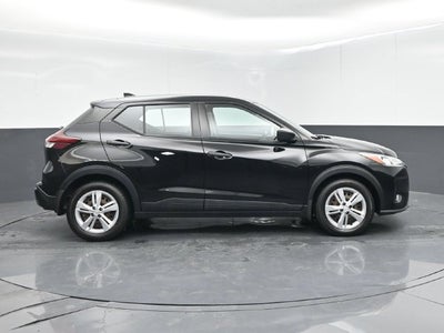 2021 Nissan Kicks S Xtronic CVT