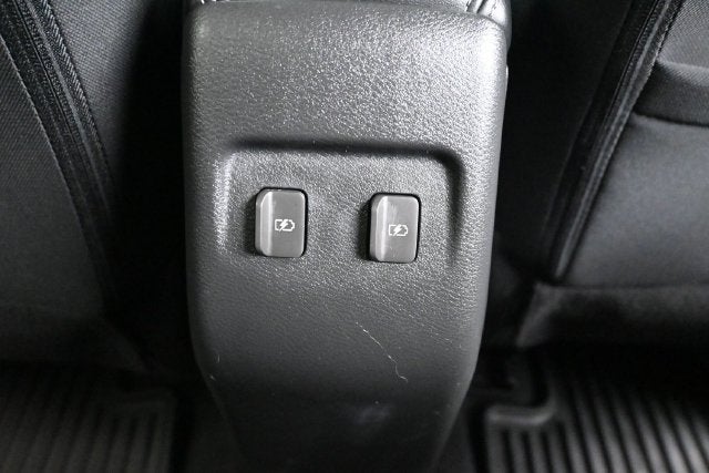 2023 Nissan Kicks SR Xtronic CVT