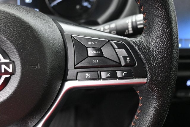 2023 Nissan Kicks SR Xtronic CVT