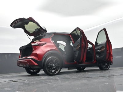 2023 Nissan Kicks SR Xtronic CVT