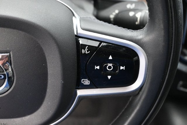 2021 Volvo S60 Recharge Plug-In Hybrid T8 R-Design Expression