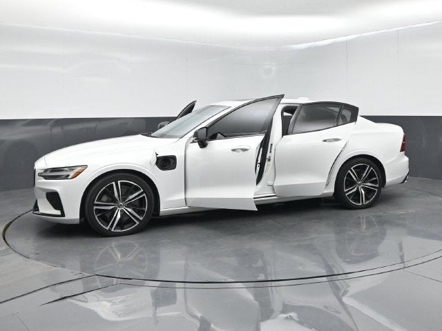 2021 Volvo S60 Recharge Plug-In Hybrid T8 R-Design Expression