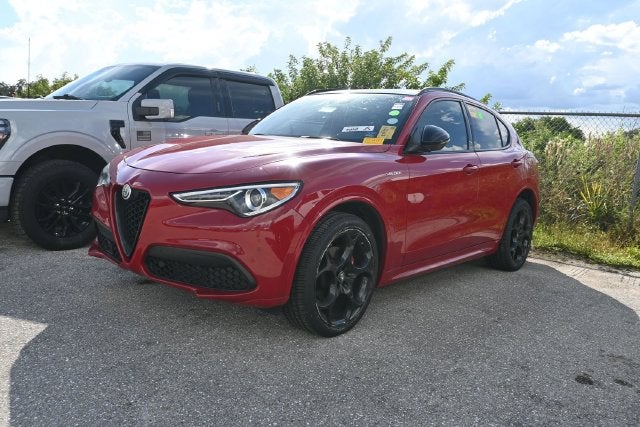 2023 Alfa Romeo Stelvio Veloce AWD